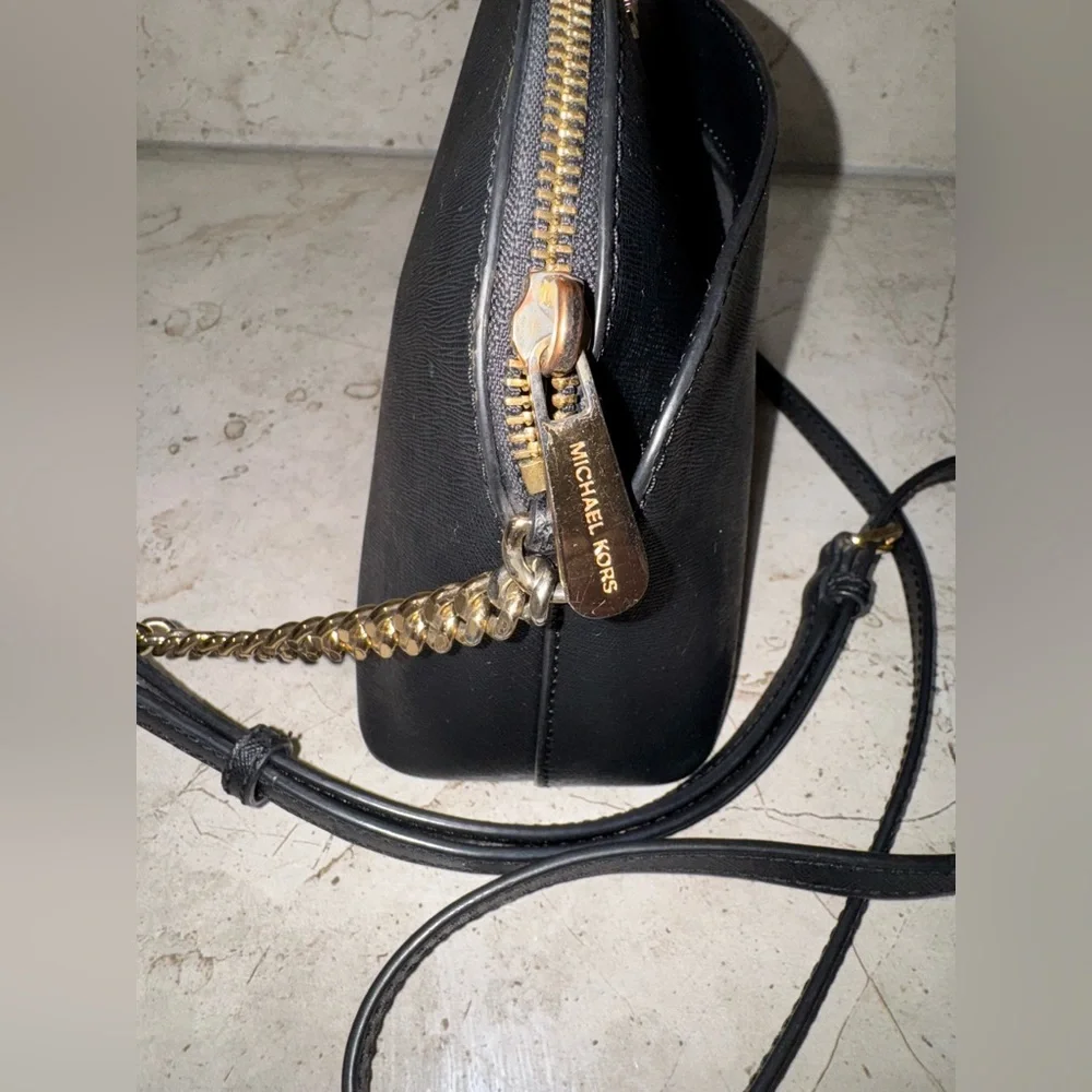 Michael Kors Black & Gold Crossbody - Picture 3 of 15